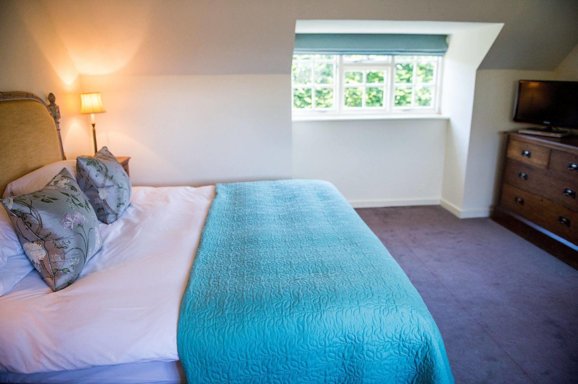 The Elms Hotel & Spa Abberley Exteriör bild